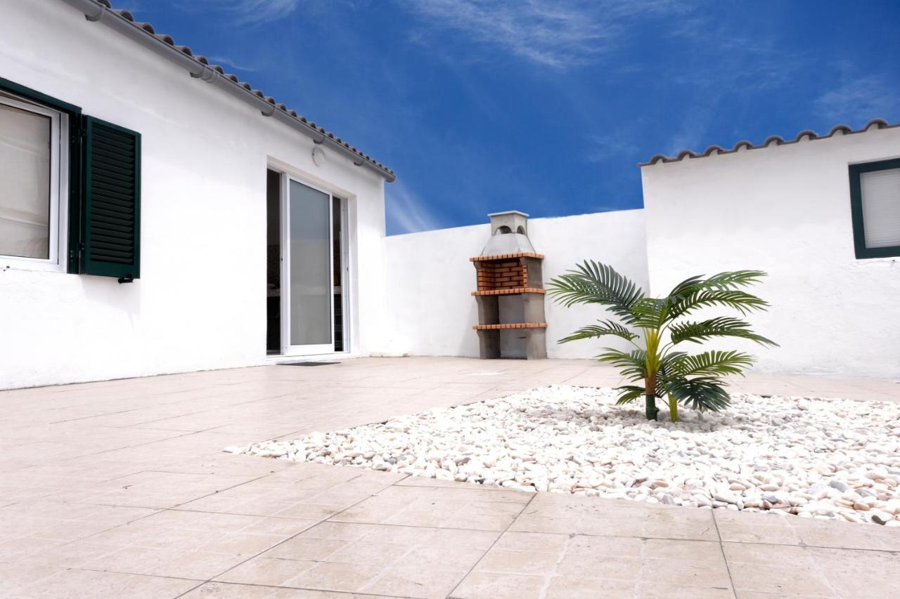 Magnólia - Casa com dois quartos junto ao mar - Renovada em 2022 Mosteiros  Exterior foto