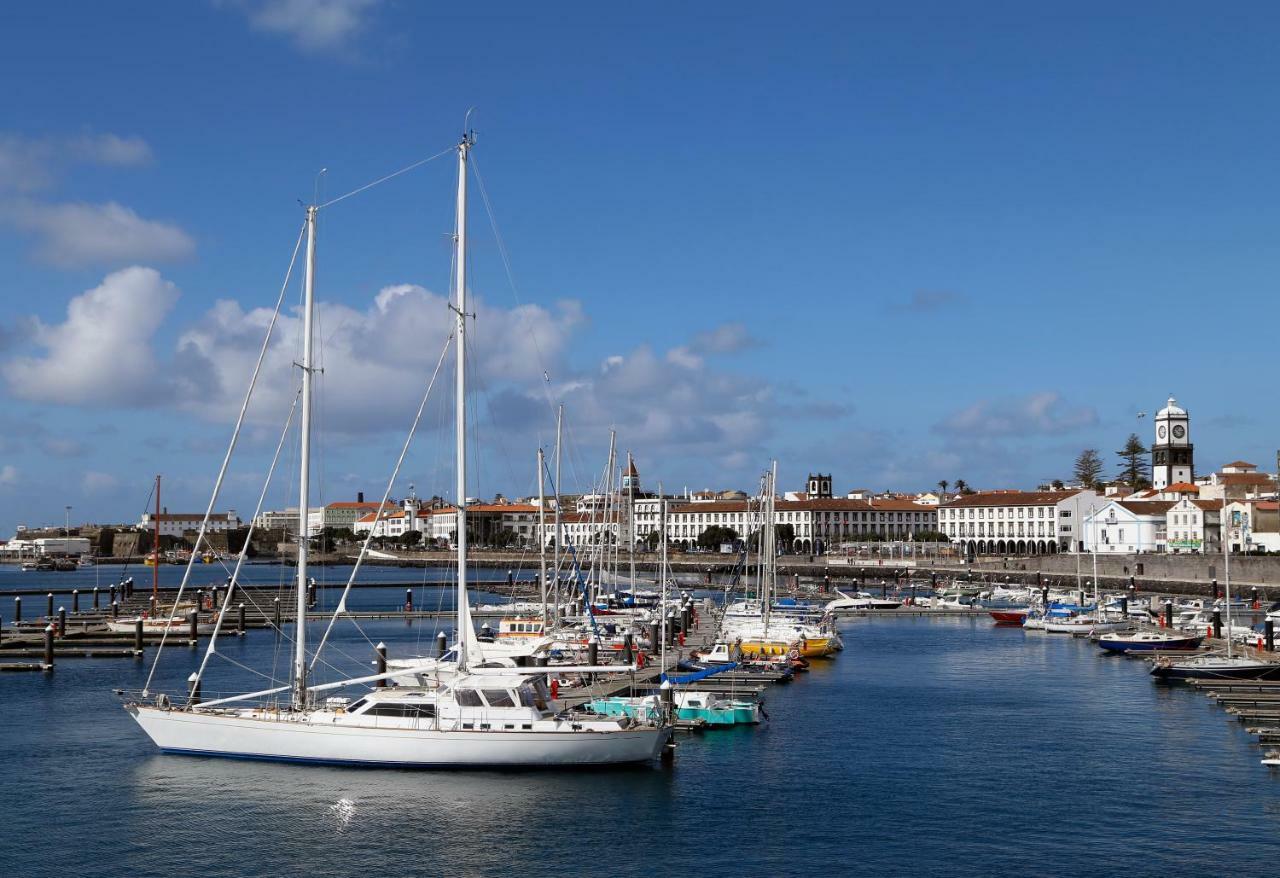Magnólia - Casa com dois quartos junto ao mar - Renovada em 2022 Mosteiros  Exterior foto